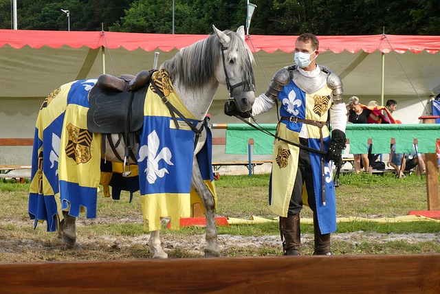 雷迪克通过 雷迪克通过