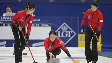 那一瞬间的 那一瞬间的